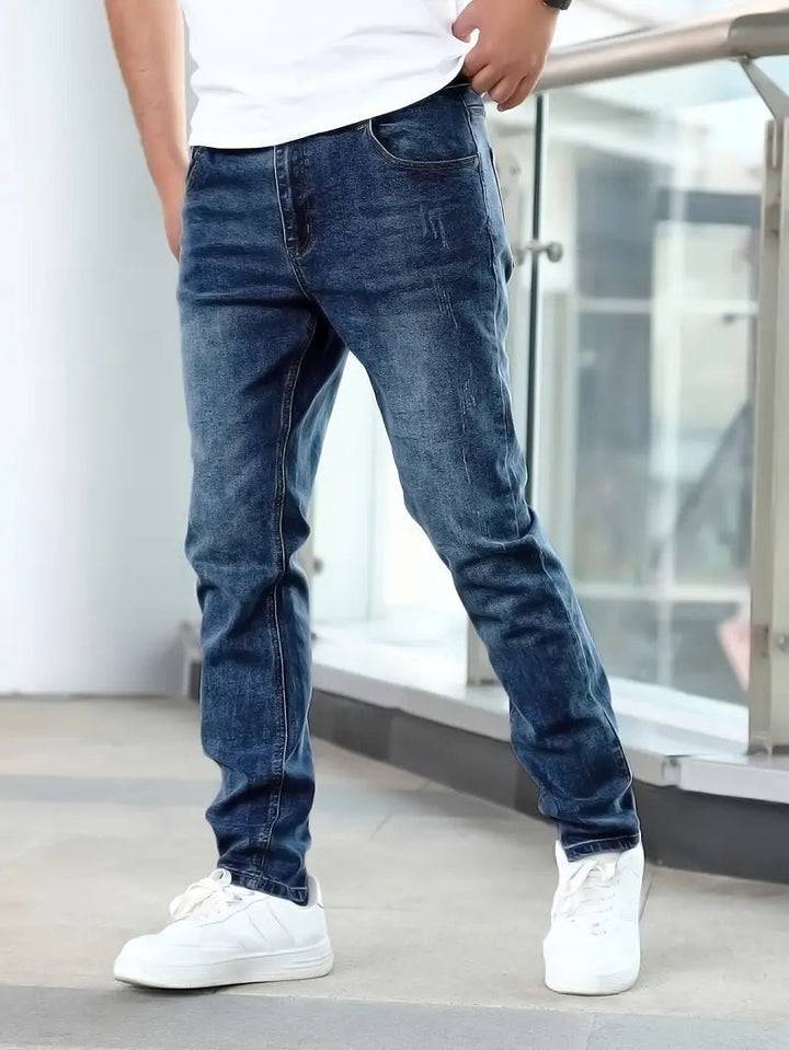 Modern Men Trousers with a Straight Fit