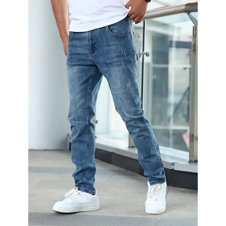 Modern Men Trousers with a Straight Fit
