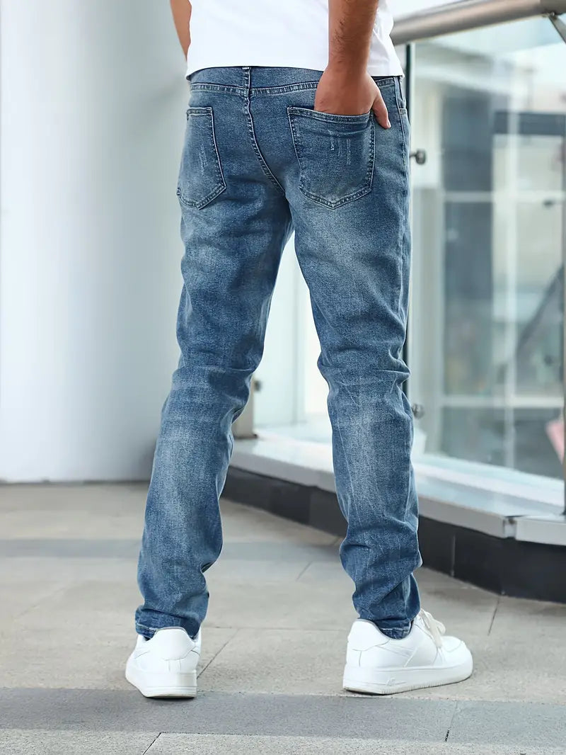 Modern Men Trousers with a Straight Fit