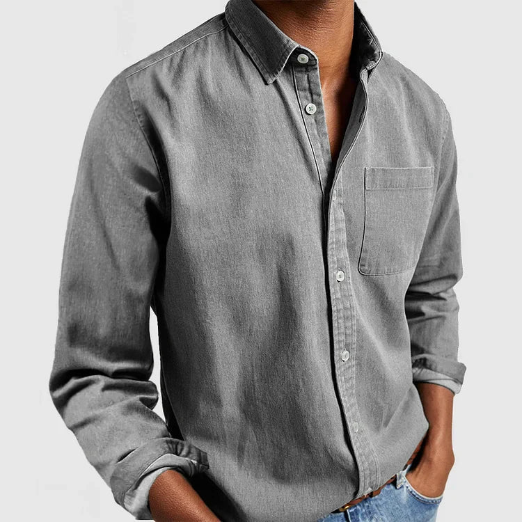Smart Men Shirt with a Refined Casual Appearance