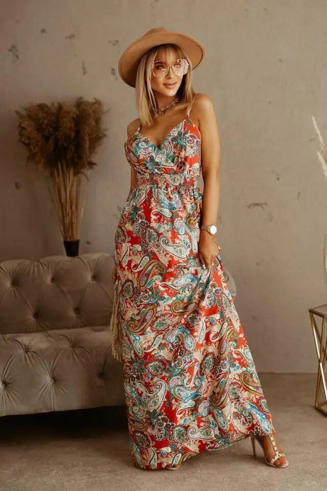 Boho Floral Maxi Dress with Relaxed Fit