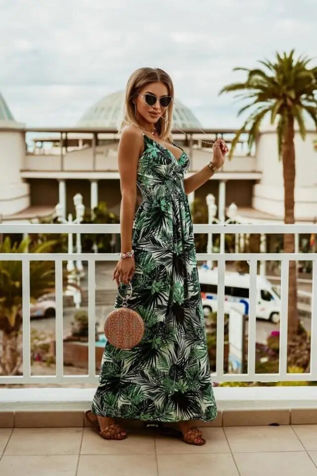 Boho Floral Maxi Dress with Relaxed Fit