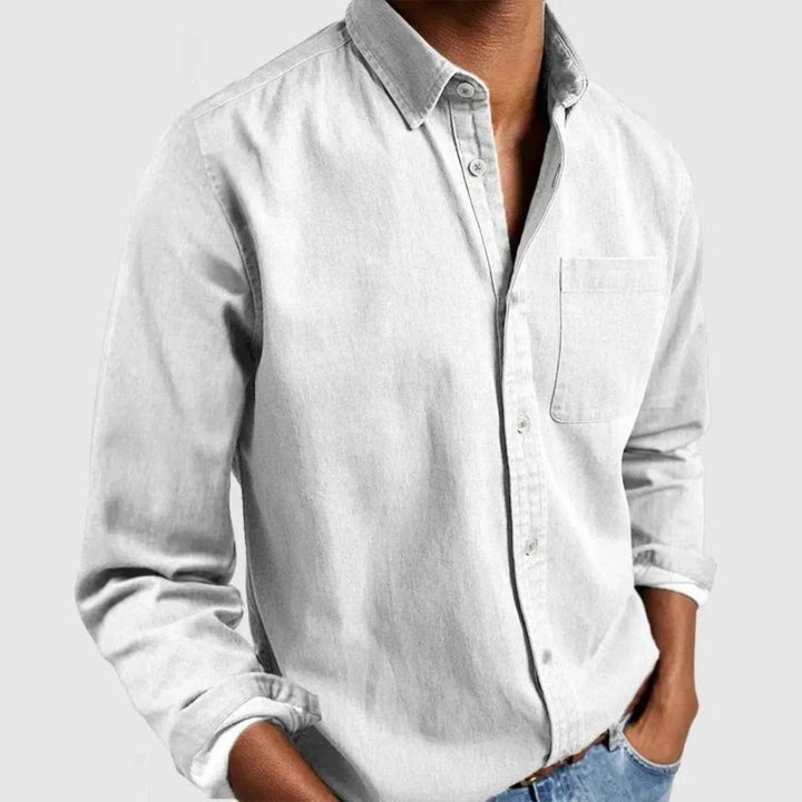 Smart Men Shirt with a Refined Casual Appearance