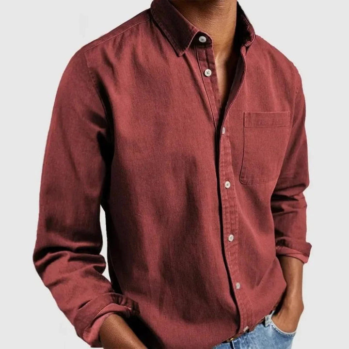 Smart Men Shirt with a Refined Casual Appearance