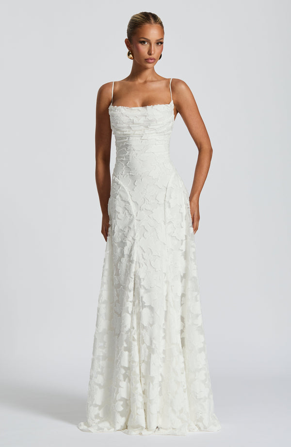 Elegant Maxi Dress with Thin Straps and Open Back