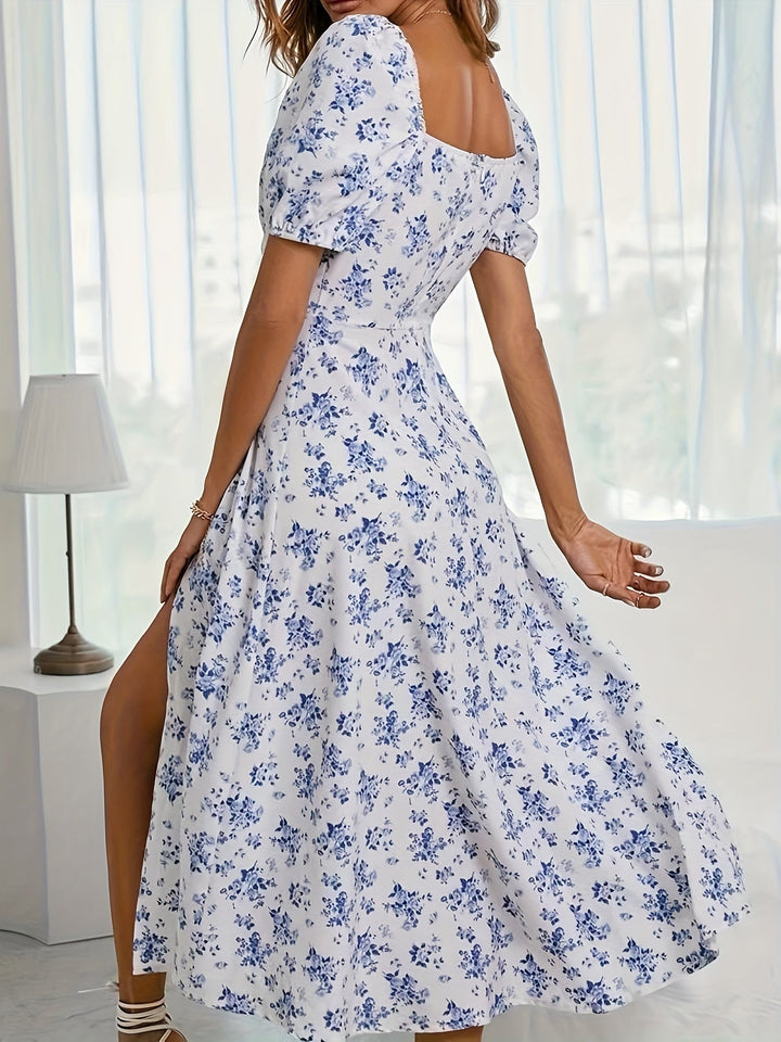 Maxi Dress With Floral Pattern and Puff Sleeves