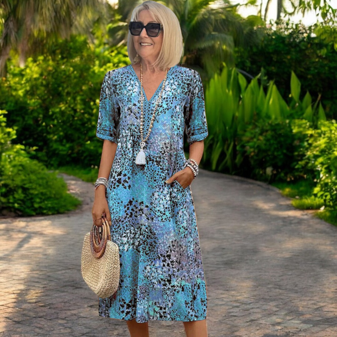 Relaxed Printed Dress with Short Sleeve Fit