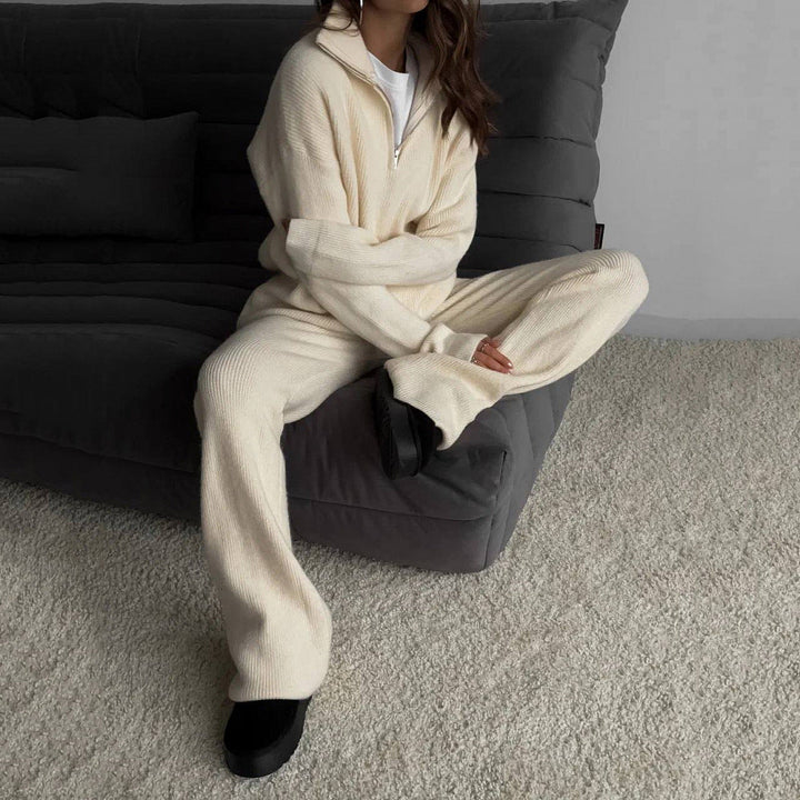Set with Half Zip Top and Wide Trousers